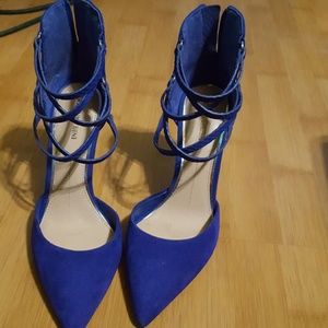 Women's high heel shoes